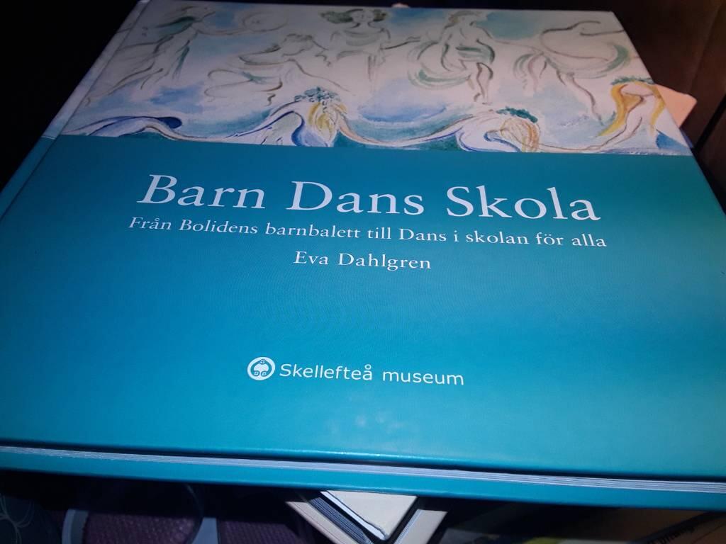Barn, dans, skola