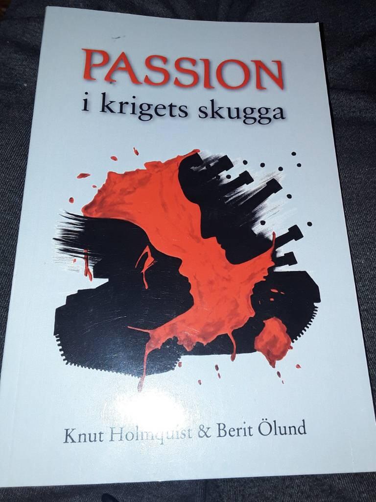Passion i krigets skugga