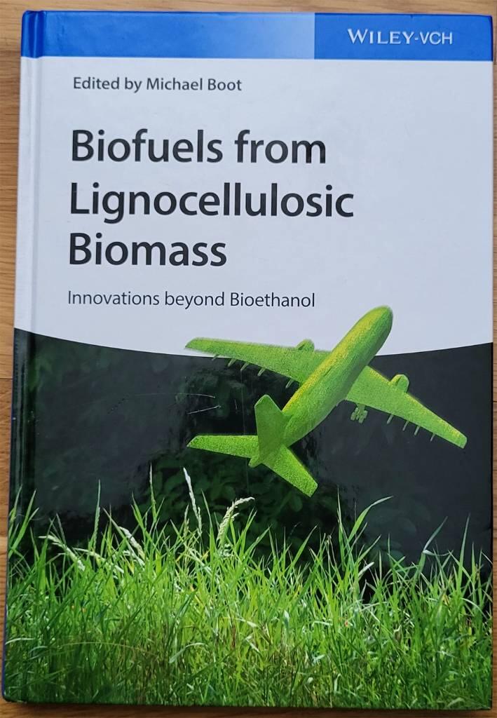 Biofuels from lignocellulosic biomass