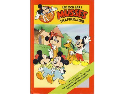 Lek och l&auml;r i Musses trafikklubb