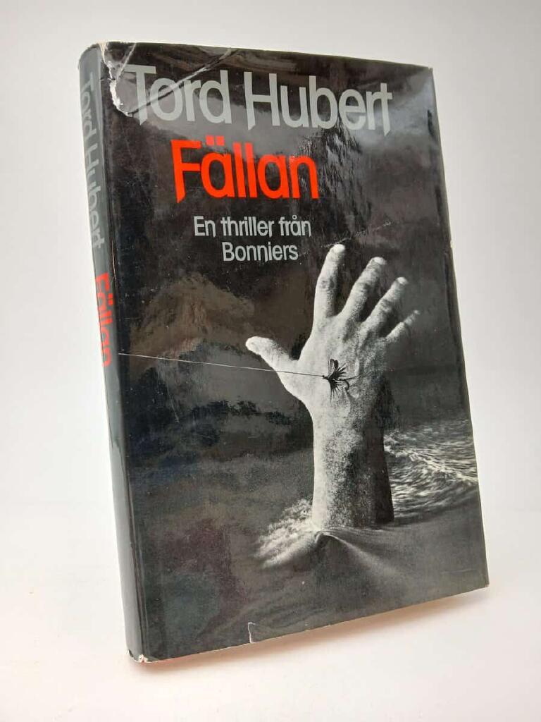 F&auml;llan : [en thriller]