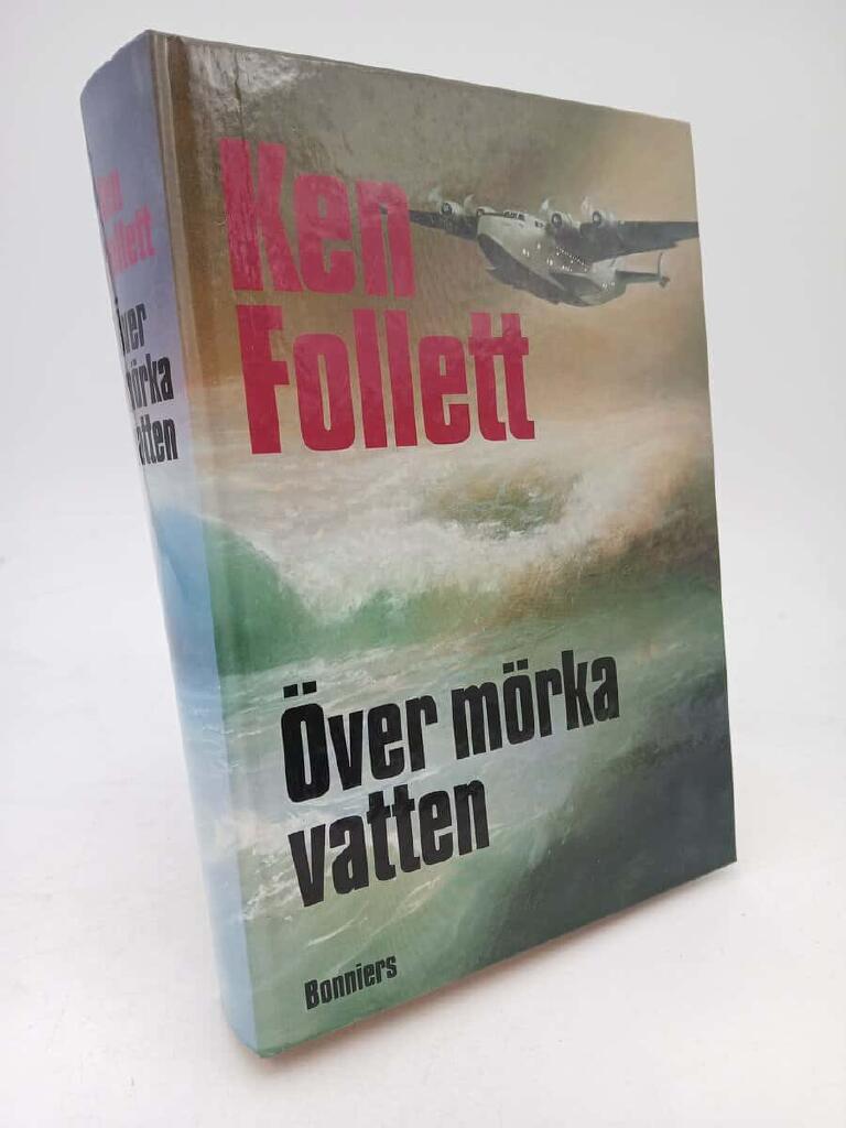 &Ouml;ver m&ouml;rka vatten