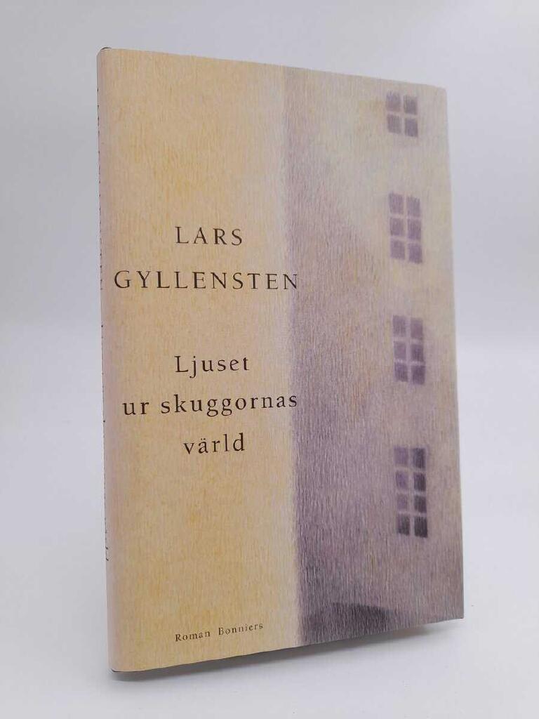 Ljuset ur skuggornas v&auml;rld : roman