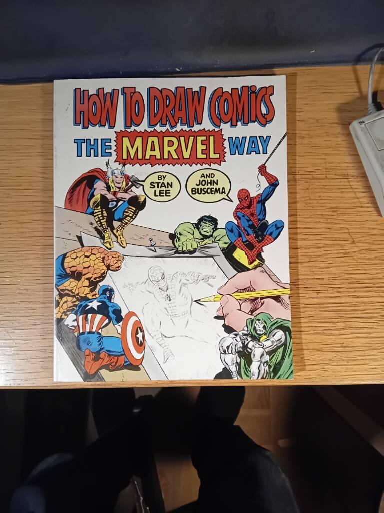 How to draw comics the Marvel way