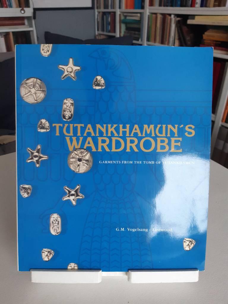 Tutankhamun's wardrobe : garments from the tomb of Tutankhamun