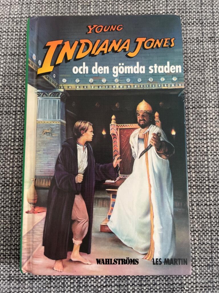 Young I Jones o gömd stad