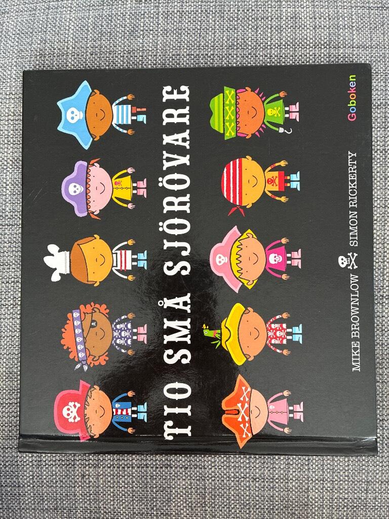 Tio sm&aring; sj&ouml;r&ouml;vare