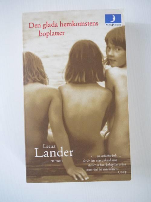 Den glada hemkomstens boplatser : [roman]