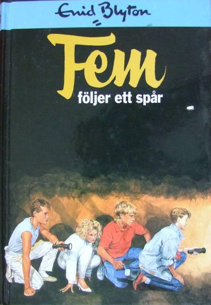 Fem f&ouml;ljer ett sp&aring;r