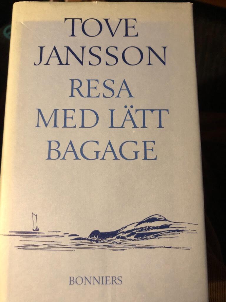 Resa med l&auml;tt bagage : noveller