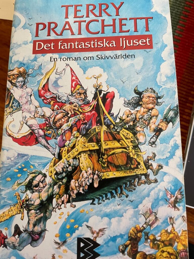 Det fantastiska ljuset - en roman om Skivv&auml;rlden