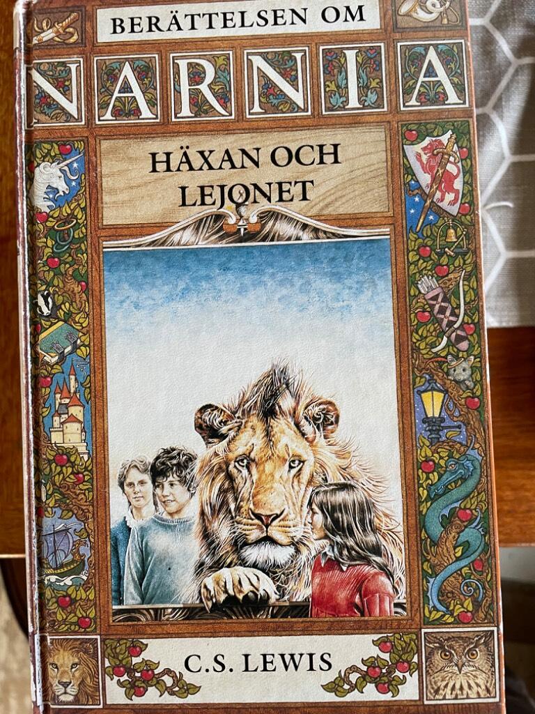 Häxan och lejonet