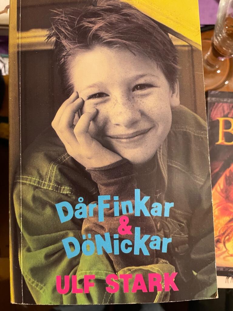 D&aring;rfinkar och d&ouml;nickar