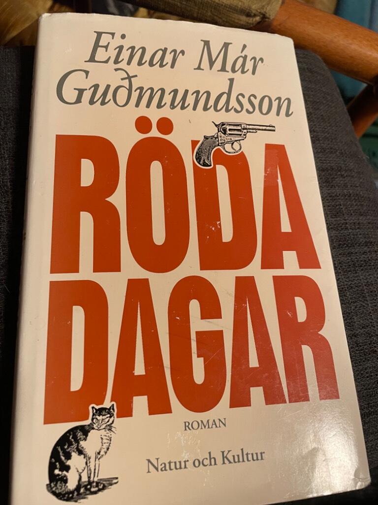 Gudmundsson, Einar M&aacute;r/R&ouml;da dagar
