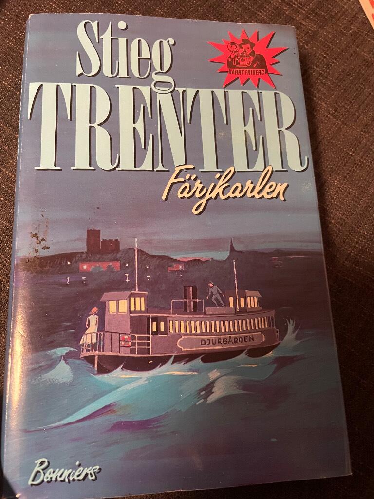 Färjkarlen : detektivroman