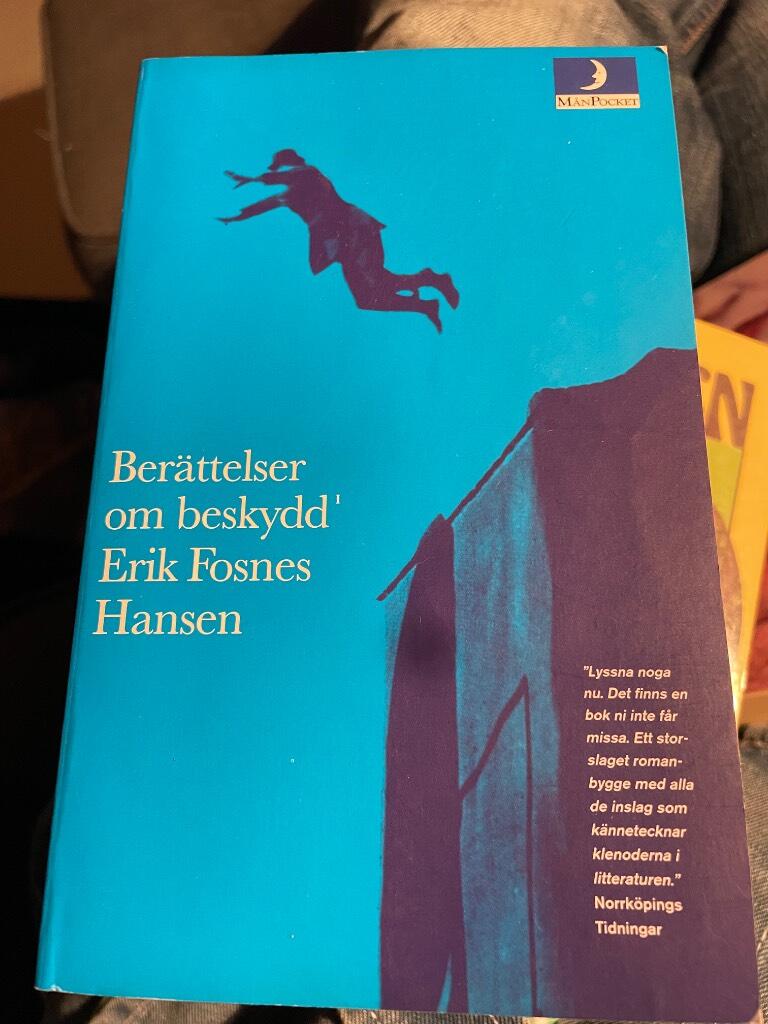 Ber&auml;ttelser om beskydd