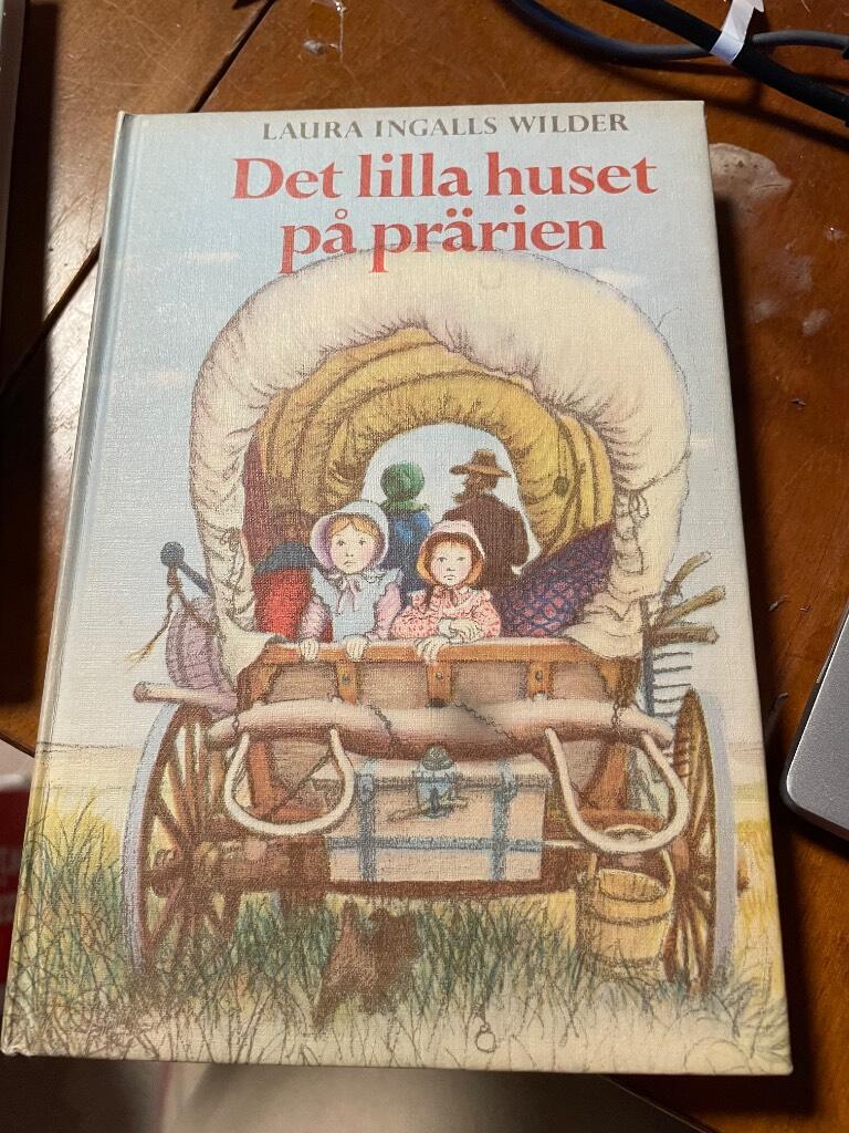 Det lilla huset p&aring; pr&auml;rien