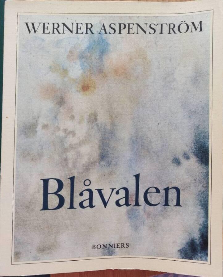 Bl&aring;valen : halvsagor och andra prosastycken