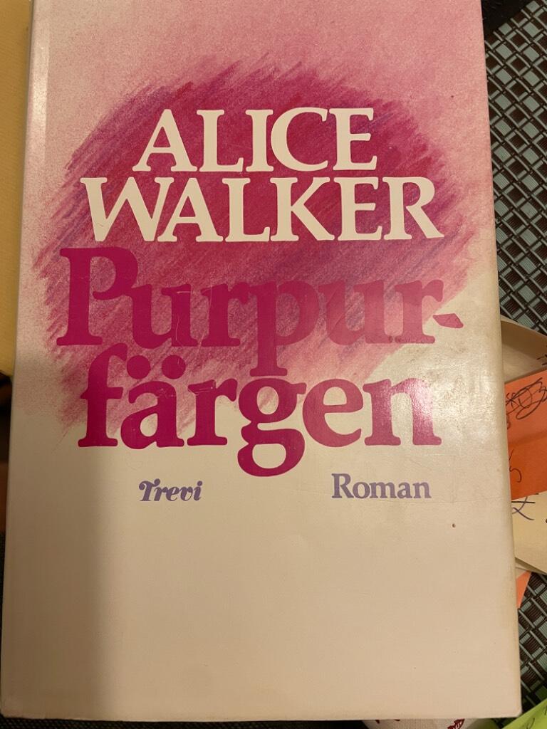 Purpurfärgen : [roman]