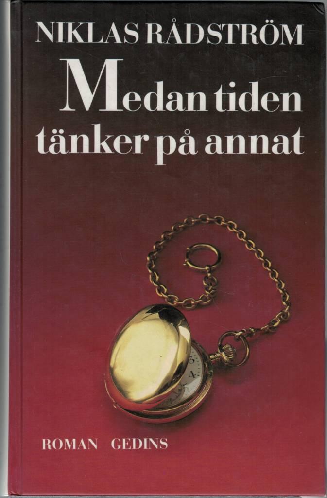 Medan tiden t&auml;nker p&aring; annat
