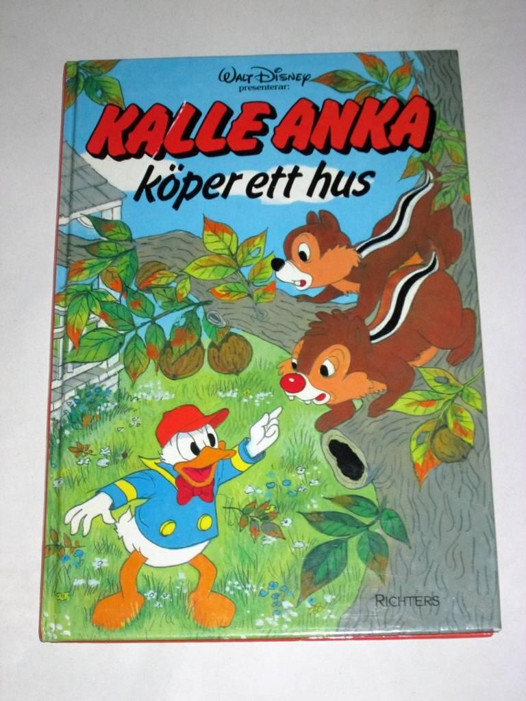 Kalle Anka k&ouml;per ett hus
