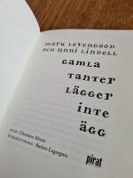 Gamla tanter l&auml;gger inte &auml;gg