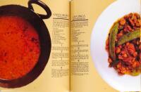 Indiska kokboken : [l&auml;ttlagade indiska r&auml;tter fr&aring;n Kashmir i norr till Kerala i s&ouml;der]