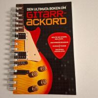 Den ultimata boken om gitarrackord