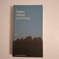Mellan rotfrukt och m&aring;ne - Ett dikturval 1971-1982