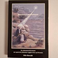 Johannes p&aring; Patmos - en dokument&auml;rroman om aposteln Johannes upplevelser p&aring; Patmos