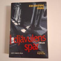 I dj&auml;vulens sp&aring;r