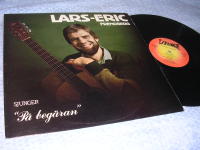 Sjunger p&aring; beg&auml;ran