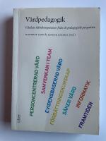 V&aring;rdpedagogik - V&aring;rdens k&auml;rnkompetenser fr&aring;n ett pedagogiskt perspektiv