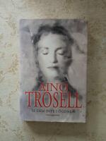 Se dem inte i &ouml;gonen : sp&auml;nningsroman