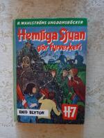 Hemliga sjuan g&ouml;r fyrverkeri (1075)