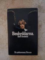 Beskyddarna : en polisroman