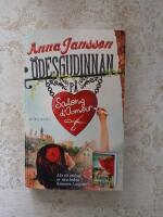 &Ouml;desgudinnan p&aring; Salong d'Amour