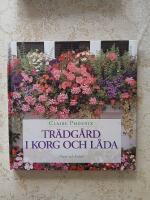 Phoenix, C/Tr&auml;dg&aring;rd i korg och l&aring;da