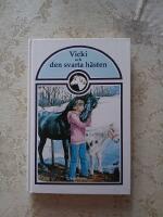 Vicki och den svarta h&auml;sten
