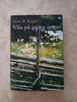 Vila p&aring; gr&ouml;na &auml;ngar