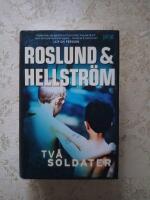 Tv&aring; soldater