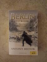 Berlin : slutstriden 1945