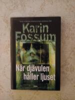 N&auml;r dj&auml;vulen h&aring;ller ljuset