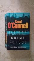 Crime School (Engelsk text)