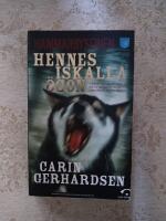 Hennes iskalla &ouml;gon