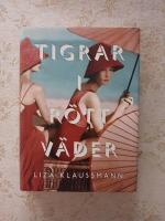 Tigrar i r&ouml;tt v&auml;der