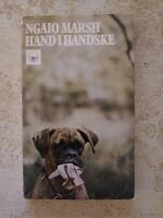 Hand i handske (Zebrapocket nr: 285)