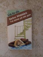 Tv&aring; stenar p&aring; min grav