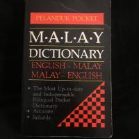 English-malay & malay-english pocket dictionary