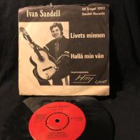 Livets minnen / Hall&aring; min v&auml;n